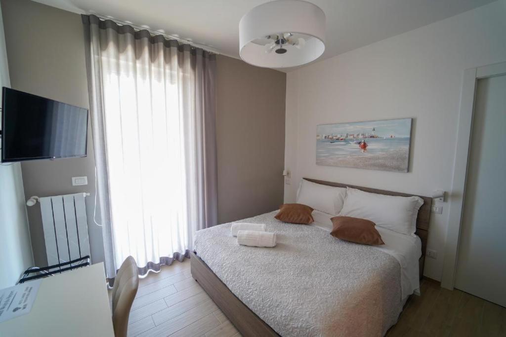 Guest house Wojtyla Airport